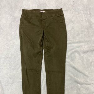 SO from kohls. Color is olive